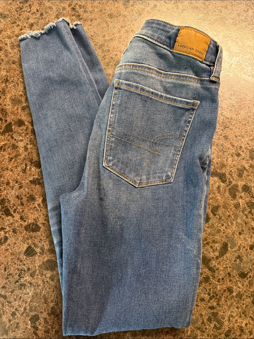 American Eagle Outfitters Light Blue Men's Slim Jeans with Leather Patch